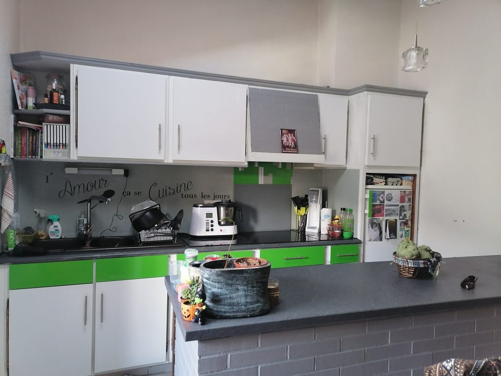 Une cuisine personnalisée entre modernité, praticité et esprit chaleureux